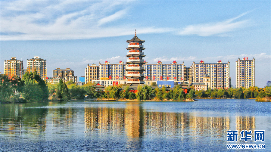 这是11月1日拍摄的河南省商丘市柘城县容湖国家湿地公园。